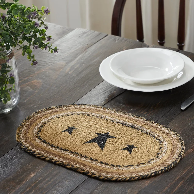 Kettle Grove Star Braided Oval Placemat 10x15"