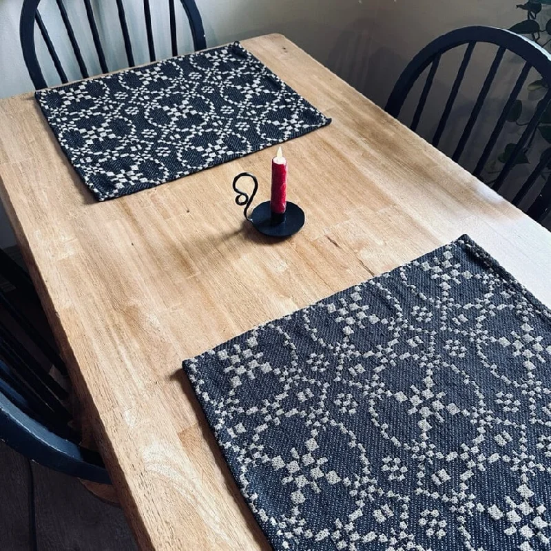 Patriots Knot Black and Tan Woven Placemat