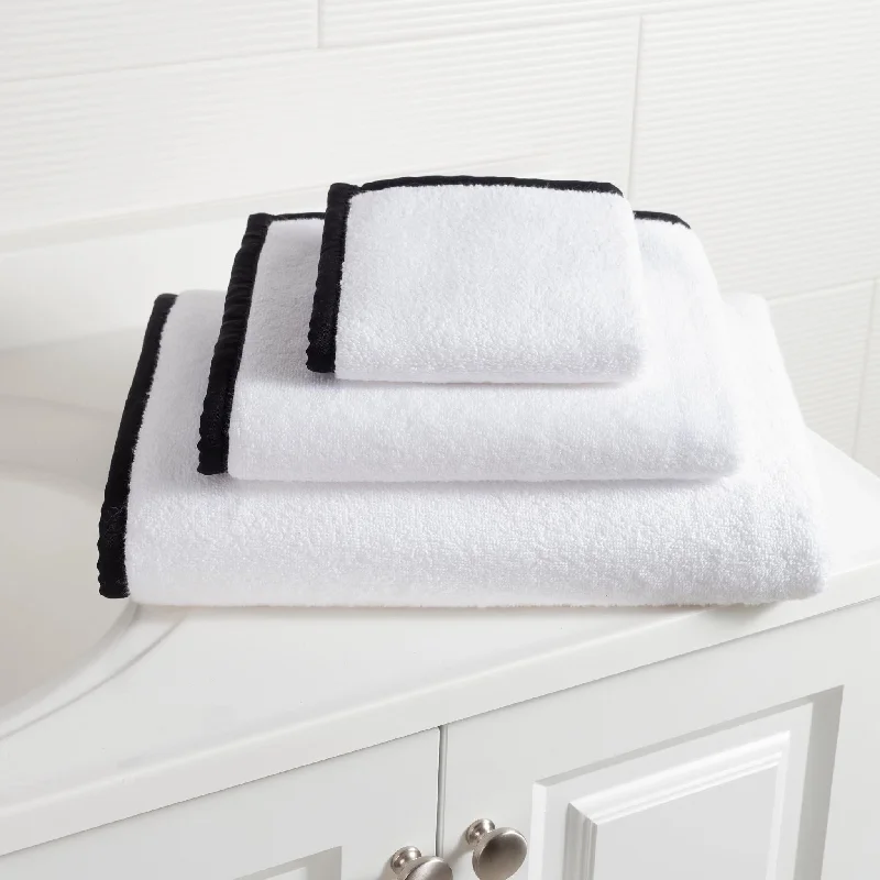 Signature Banded White/Black Towel