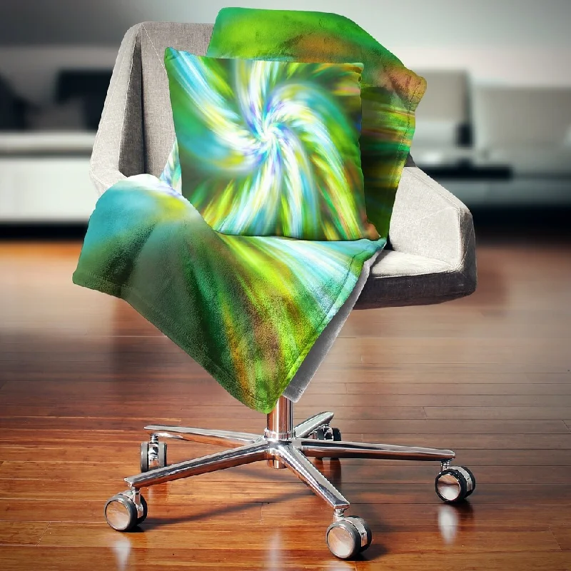 Designart 'Beautiful Green Flower Petals' Floral Throw Blanket