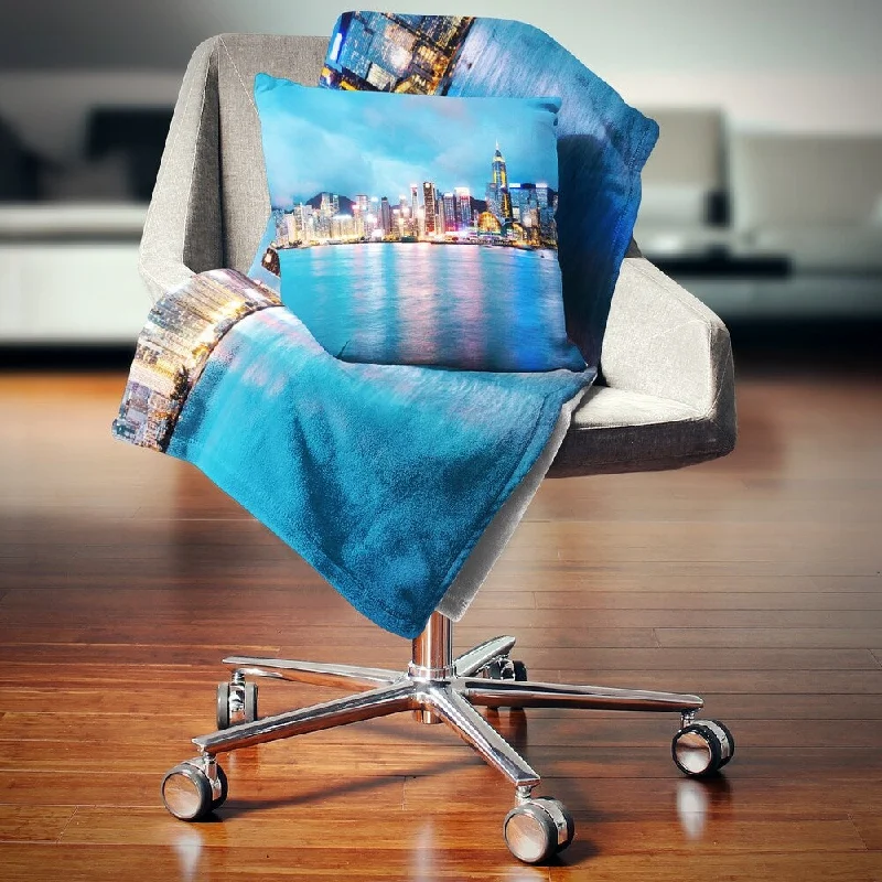 Designart 'Colorful Hong Kong at Night' Cityscape Throw Blanket