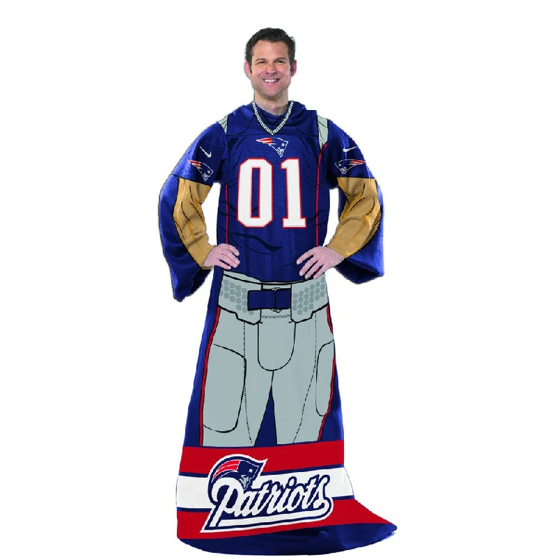 The Northwest Company NFL New England Patriots Uniform Comfy Throw